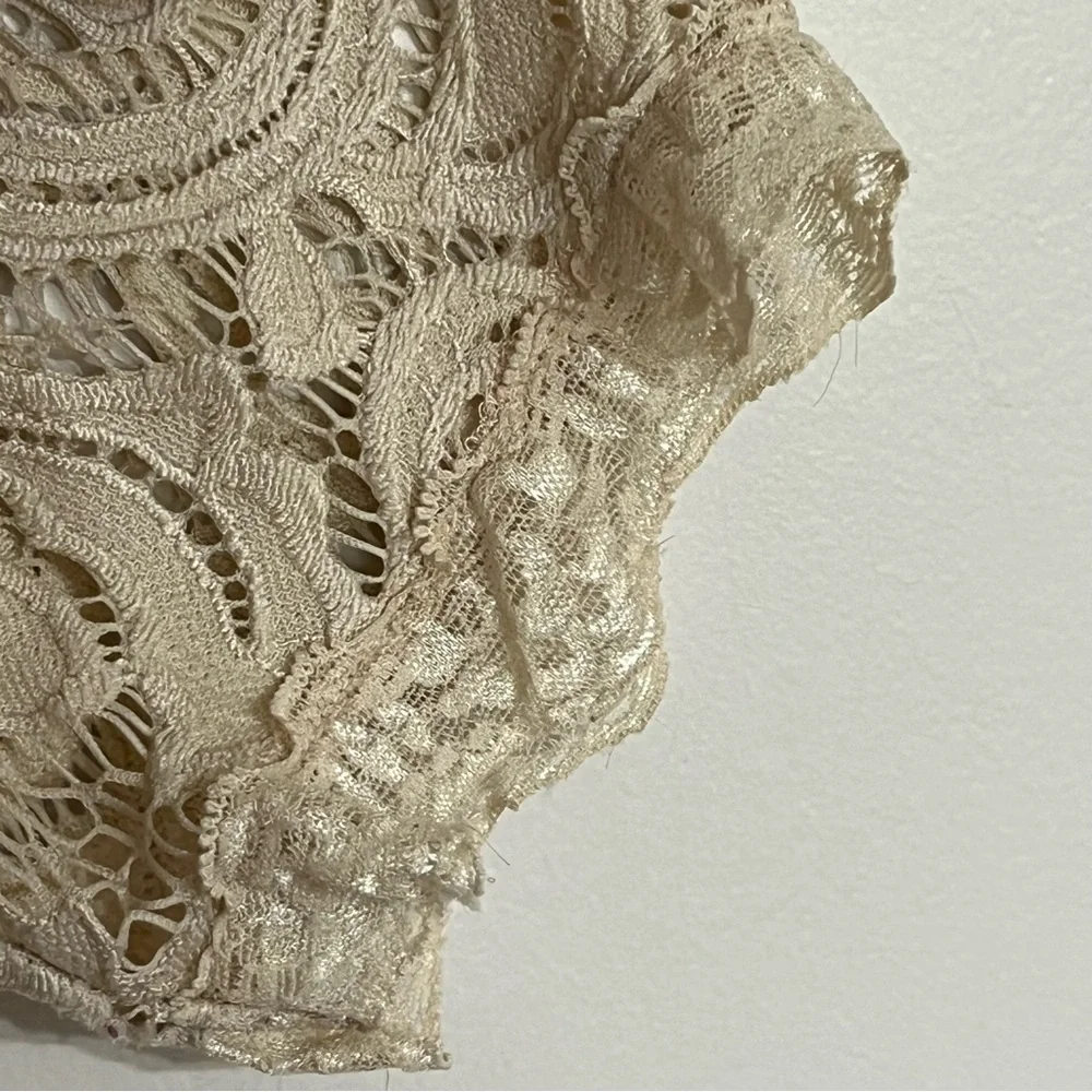 ADRIANNA PAPELL Women Size Small Beige Floral Lace Crew Neck Short Sleeve Blouse - Picture 9 of 13